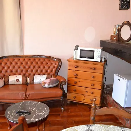 Adria Pensión 3*
